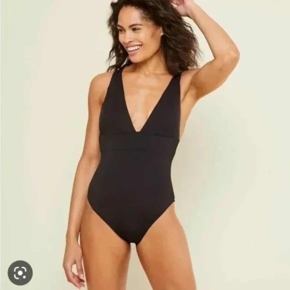 NWT Andie Sardinia Plunge V Neck One Piece Swimsuit Removable Cups XST DARK NAVY